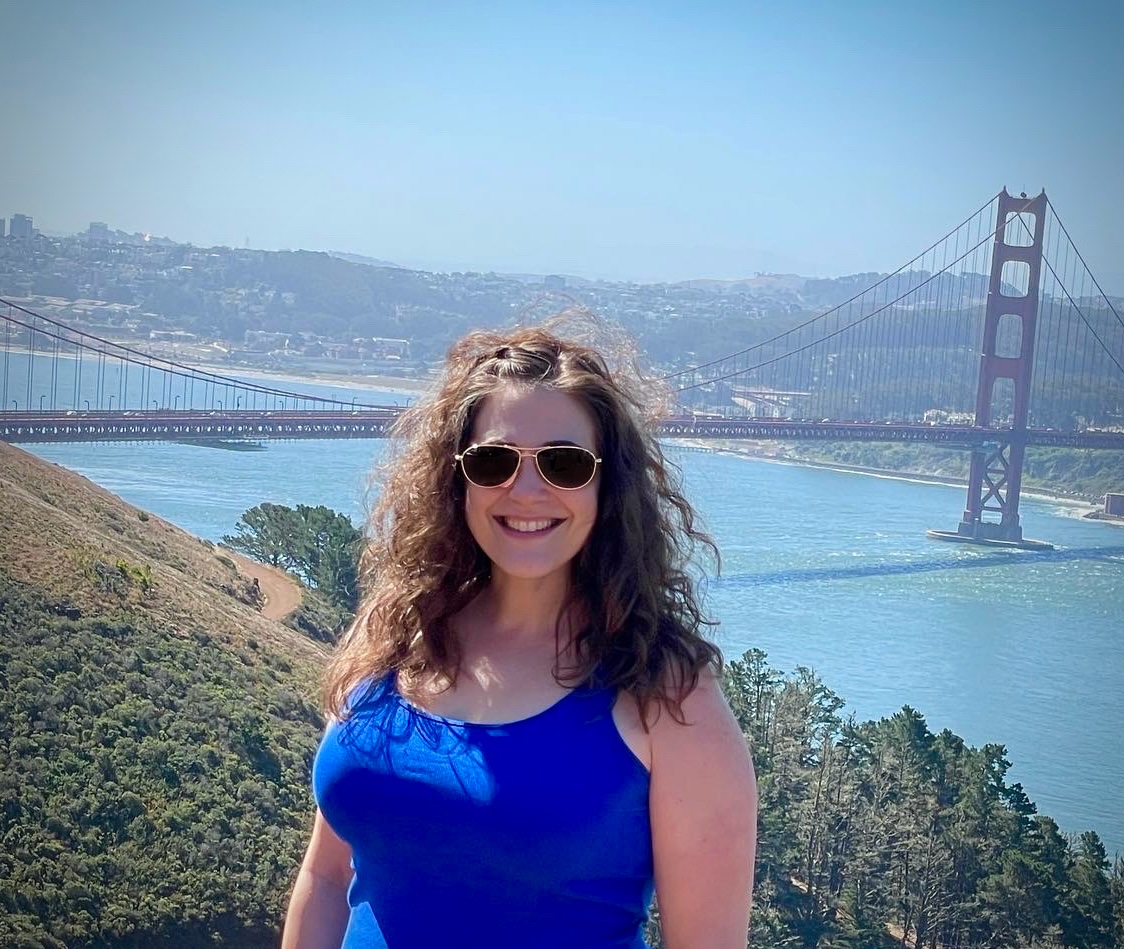 Heather Gutchell, BSW with Golden Gate Bridge in the background