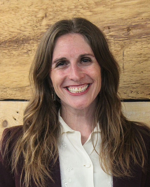 Headshot of Jenn Jarecki
