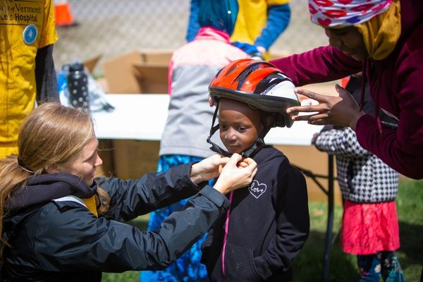 Child with helmet
