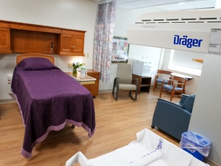 Close-up of a labor and delivery room at Porter Birthing Center.