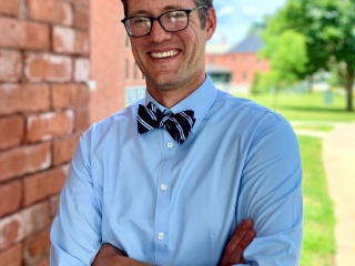 Todd Daloz portrait photo.