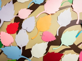 Close up of a leaves mural.