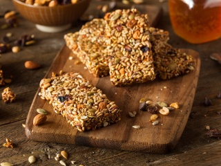 Seedy protein bar with sunflower, pumpkin, pepita seeds