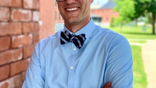 Todd Daloz portrait photo.