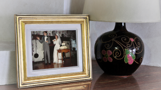 Family photo of husband and wife kidney donor and recipient