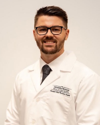 Headshot of Brady Gordon, MD