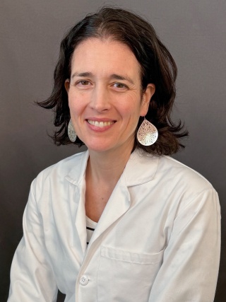 Jennifer Soares, MD, Anesthesiologist