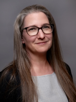 Ellen Davis, MD, a General Surgeon