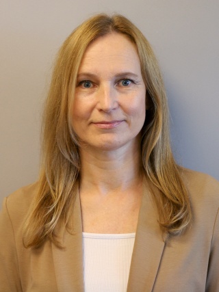 Miriam Boyer, MD, an Anesthesiologist