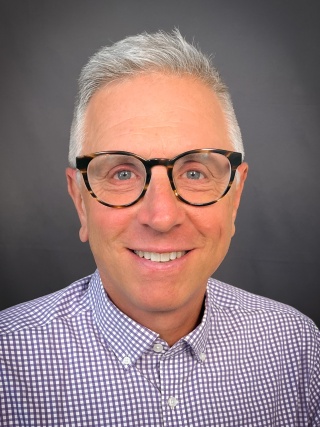 Headshot of Mark Pasanan, MD.