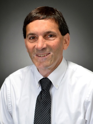 Headshot of Daniel Wolfson, MD, an Emergency Medicine Physician.