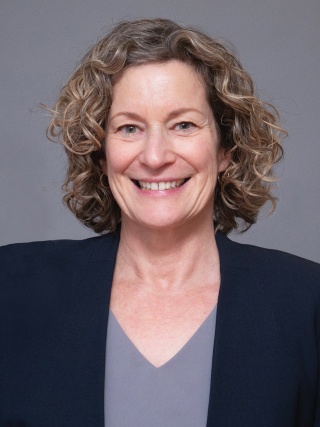 Headshot of Karen S. Leonard, MD, Pediatric Hospitalist, Chief, Pediatric Hospitalist Division.