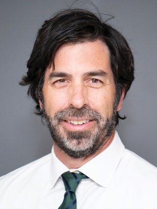 Headshot of Andrew Mahoney, MD, a Urologist.