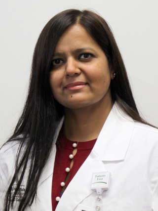 Headshot of Renu Yadev, MD, an Internal Medicine Primary Care Physician.