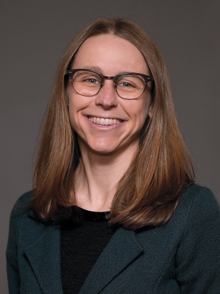 Headshot of Erica Schwab, RD, a Registered Dietician.