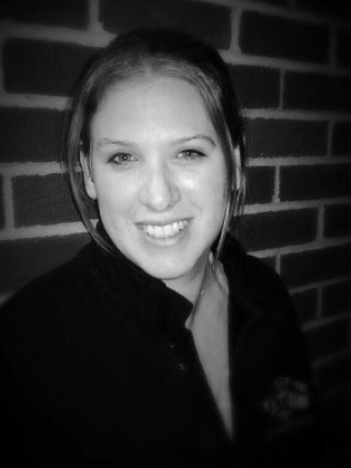 Black and white headshot of Melissa Brook.