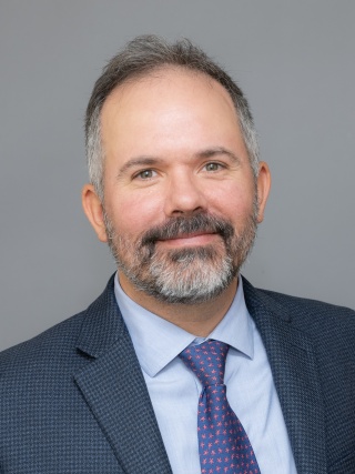 Portrait of Chris Dillon.