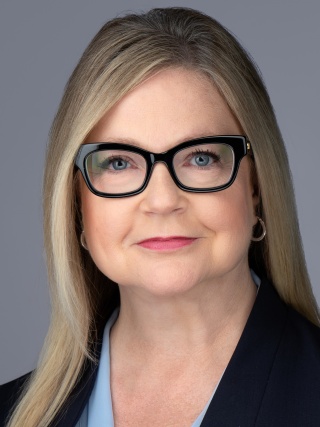 Portrait of Judith Peek-Lee.