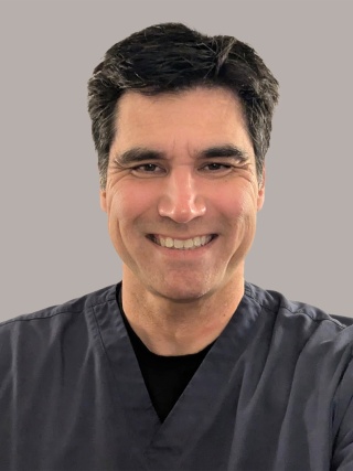 Headshot of David Thompson, MD.