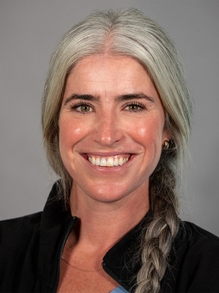 Headshot of Louisa Pratt, FNP.