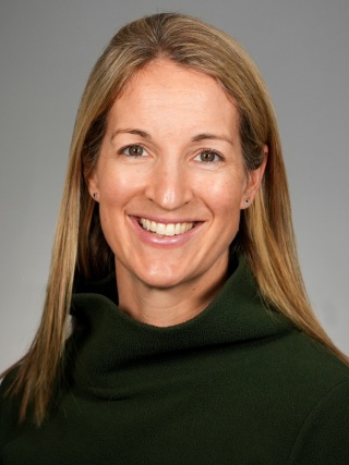 Headshot of Meredith Hanson, NP.