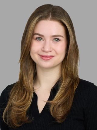 Headshot of Rori Greenberg, MS, CGC.