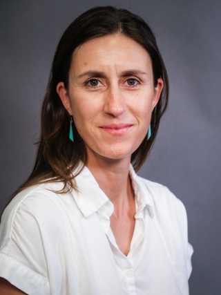 Headshot of Tara Scribner, MD.