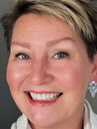 Headshot for Tawnya Kristen.