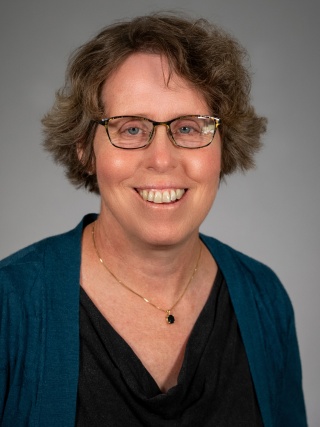 Headshot of Priscilla Carr, MD.