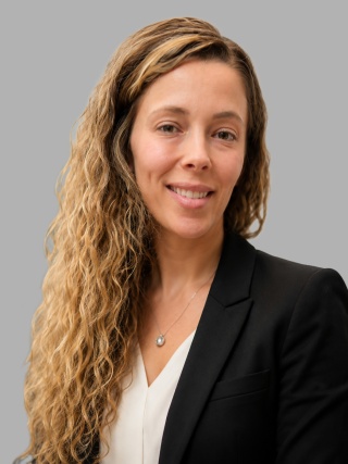 Headshot of Emily Russell, AGNP-C.