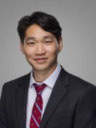 Headshot of William Kim