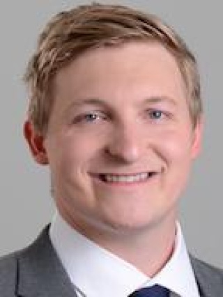Headshot of Ian Seward