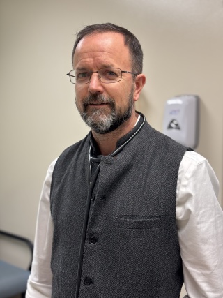Portrait of Rob Demuro, MD.