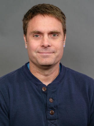Headshot of Thomas Sacco, LCMHC.