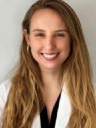 Headshot of Hannah Smith, MD 
