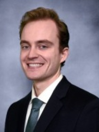 Headshot of Maxwell Rakutt