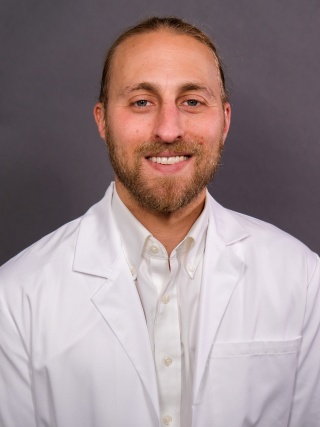 Headshot Daniel Krakauer, MD