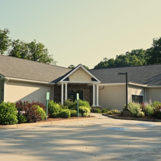 Central Vermont Medical Center Family Medicine and Rehabilitation Therapy is located at 130 South Main Street in Waterbury.