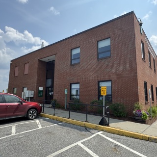 Exterior photo of the building where Hematology & Oncology is located.